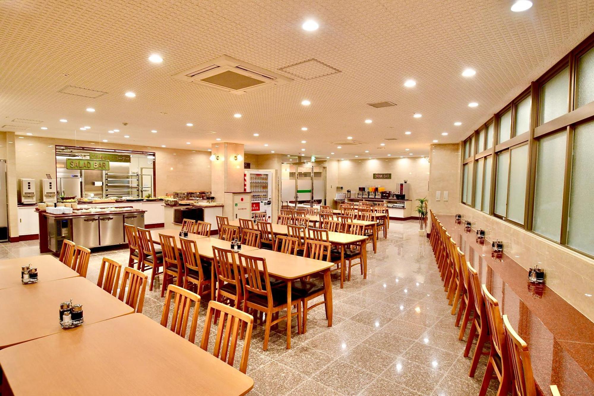 Himeji Ekimae Universal Hotel Minamiguchi Exterior foto